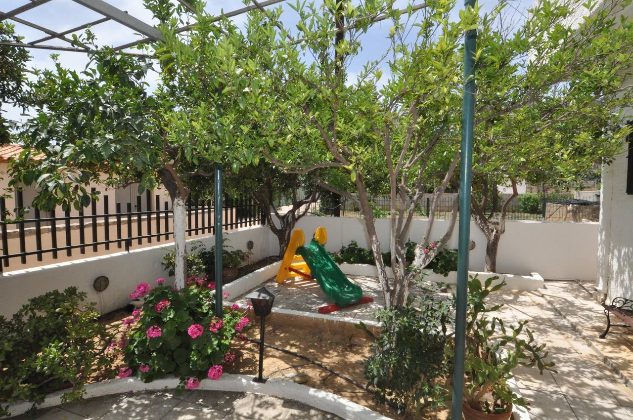 Ocean Village Apartments Agia Pelagia  Buitenkant foto